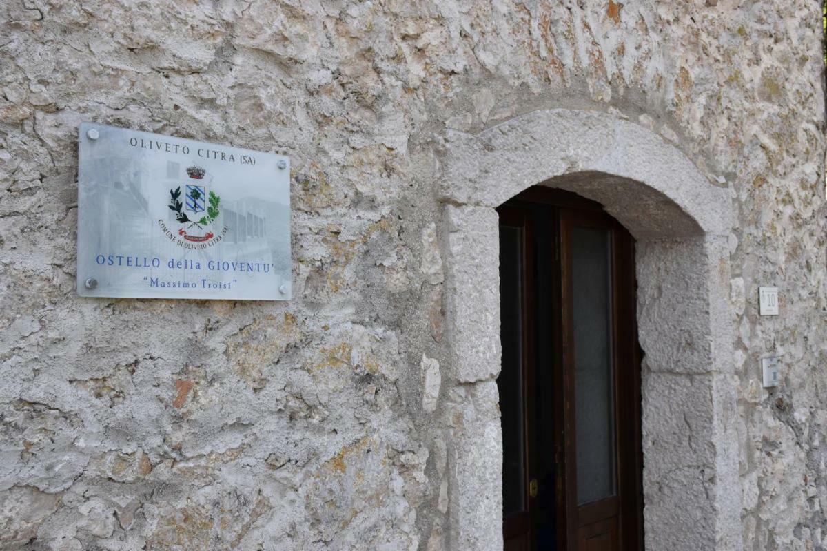 Ostello Della Gioventu Massimo Troisi Oliveto Citra Εξωτερικό φωτογραφία